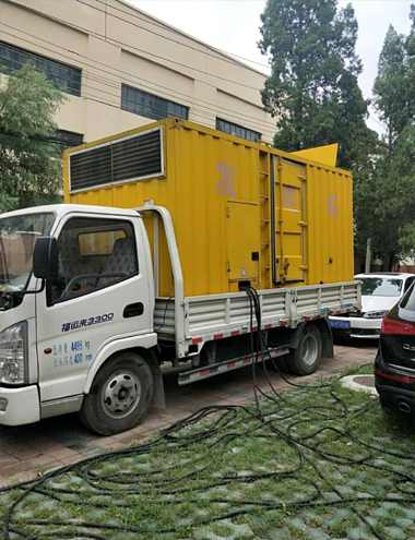 永胜发电车出租-柴油发电机组排烟系统设计要求及其考虑因素