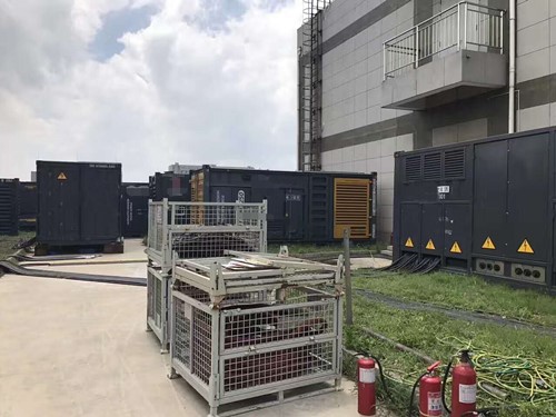 永胜除了定期检查，还有哪些方法可以及时发现接触式转速表探头的磨损？